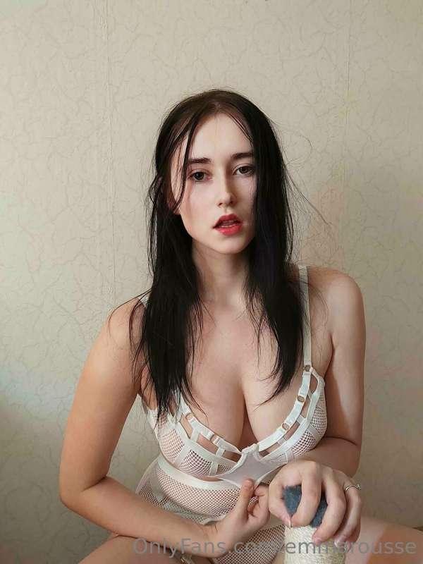 ## @lanapandora
How do you like my underwear, would you like..