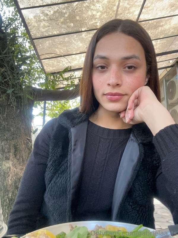 Waiting for you in my messages like💋