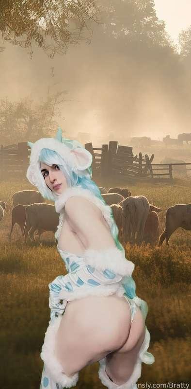 brattysuccuboi image #5