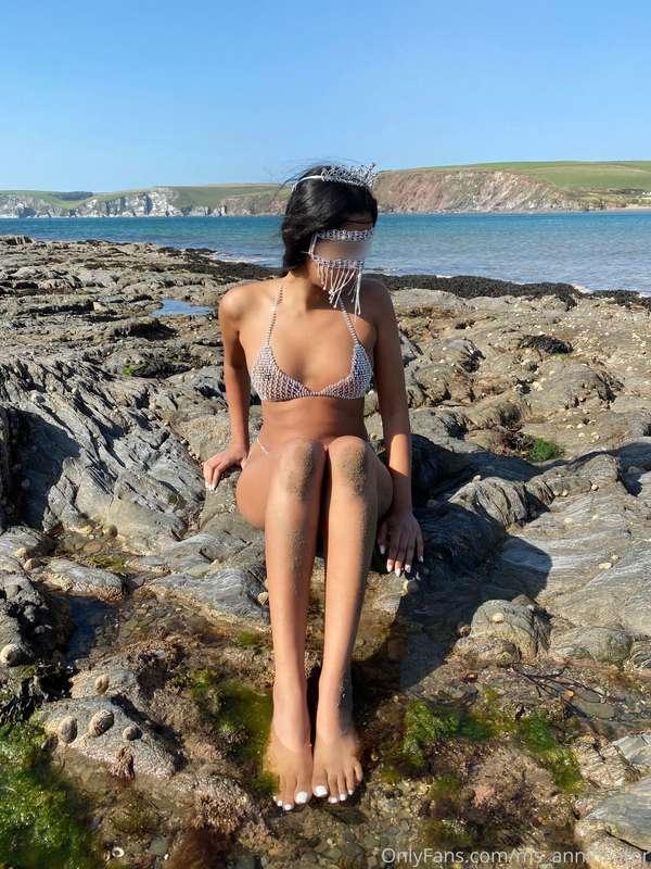 Last beach day before lockdown.....sparkling like a true God..