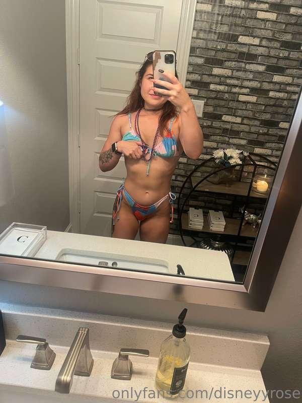 Swipe to get flashed 📸