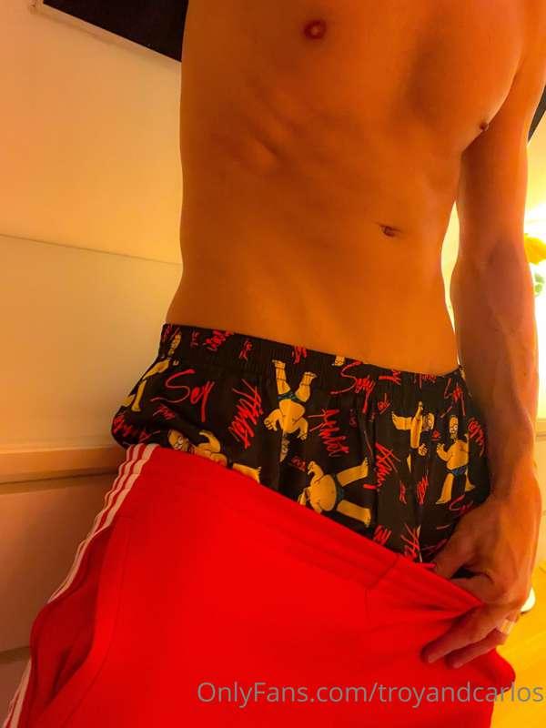 How makes me horny ? 😜