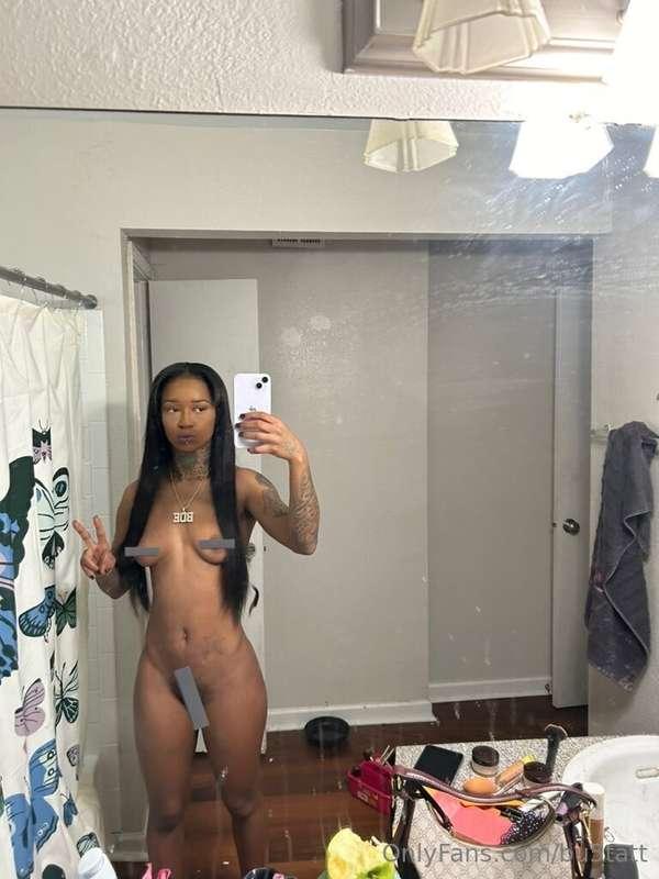 👅👅