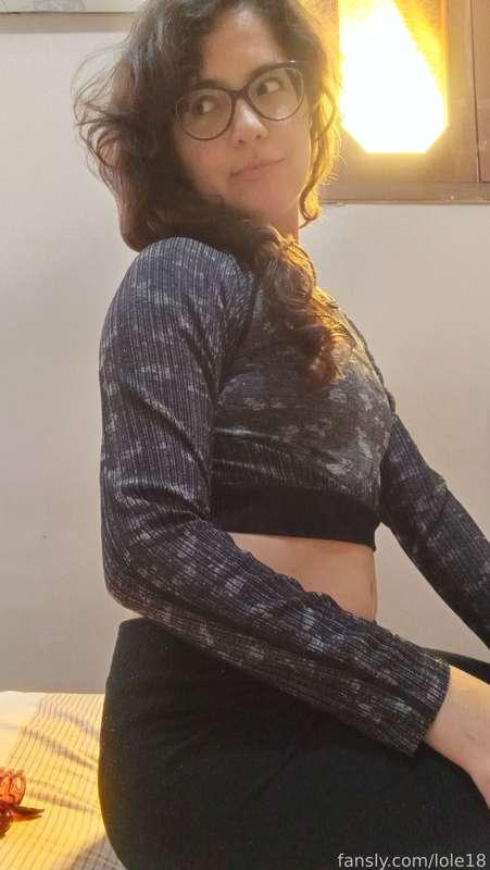 Do you like my innocent face?

#cutie #lole18 #petite #cute #glasses #gym #nerd #loli #natural #smalltits