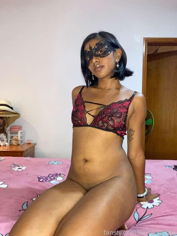 I like the color combination of this bra 🖤🎀

Unlock to see me doggy 😜

#indian #desi #asian #brown #browngirl #petite #tiny #short #small #young #cute #smalltits #smallboobs #tits #boobs #nude #naked #free #lingerie #foryou #fyp #sexy #young #ass #butt #pussy #vagina #student #collegestudent #collegegirl #sugarbaby #babe #princess #slut #spicy #spicygirl #bra #underwear #doggy 
