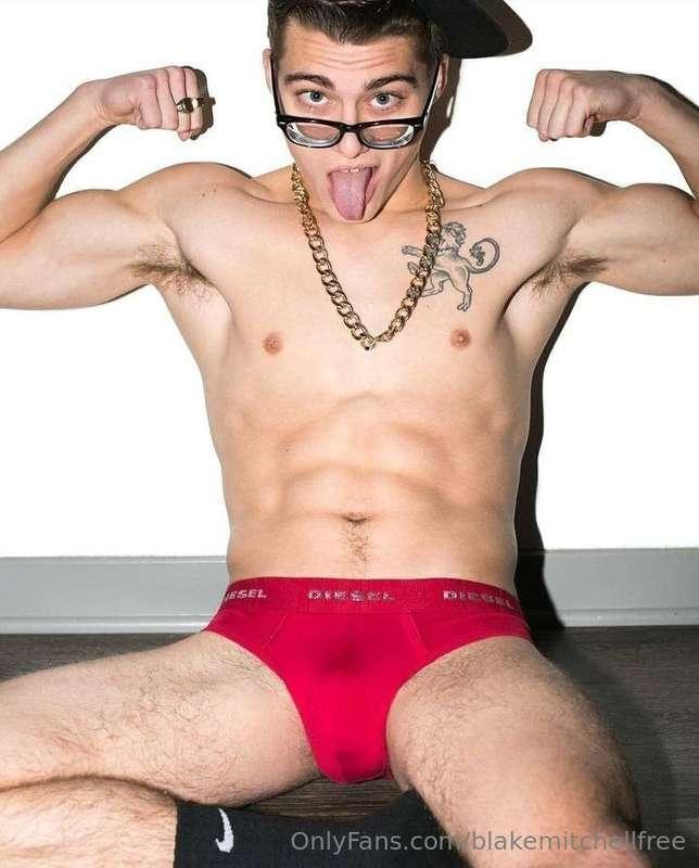 😋