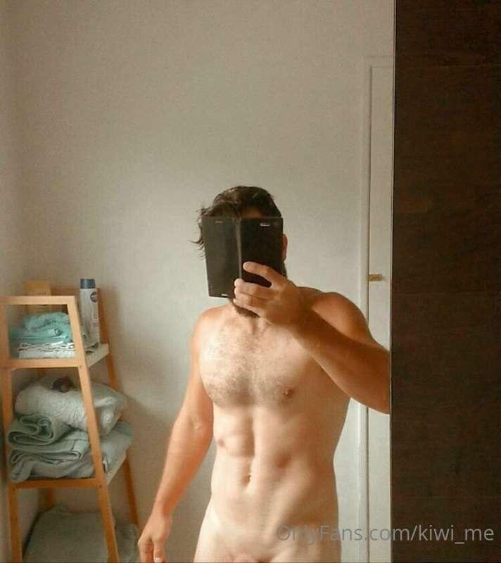 Just a sneaky pic of me 😏