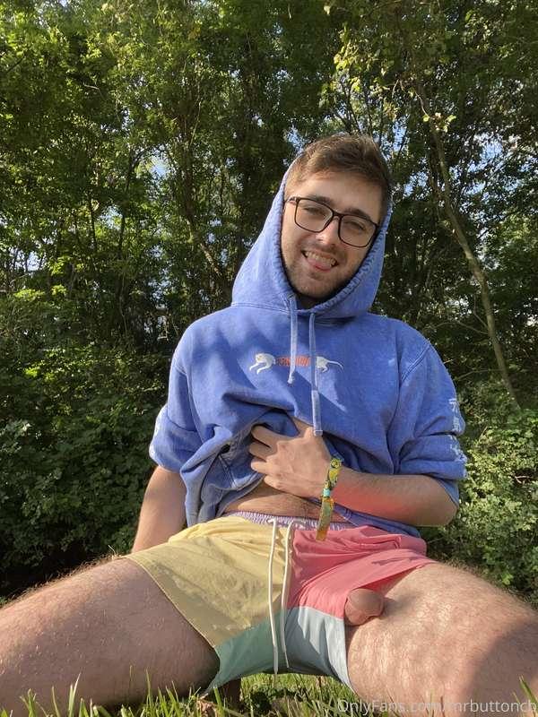 mrbuttoncb image #1