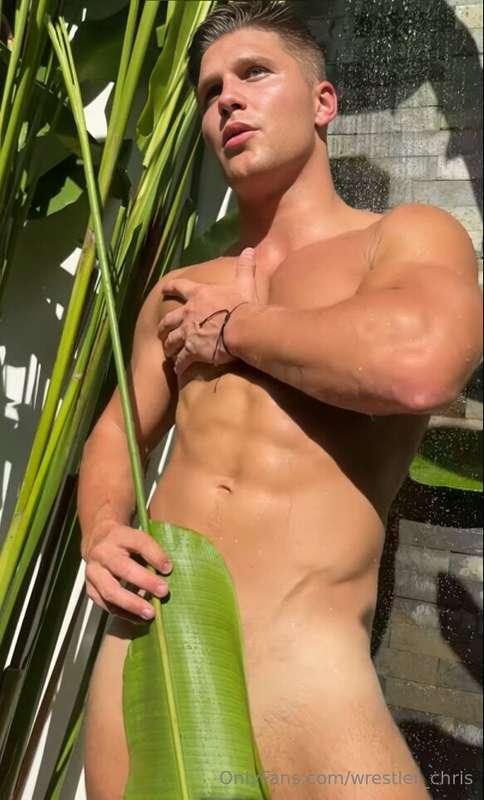 You don’t want to miss what I’ve got for you… come closer 😉
