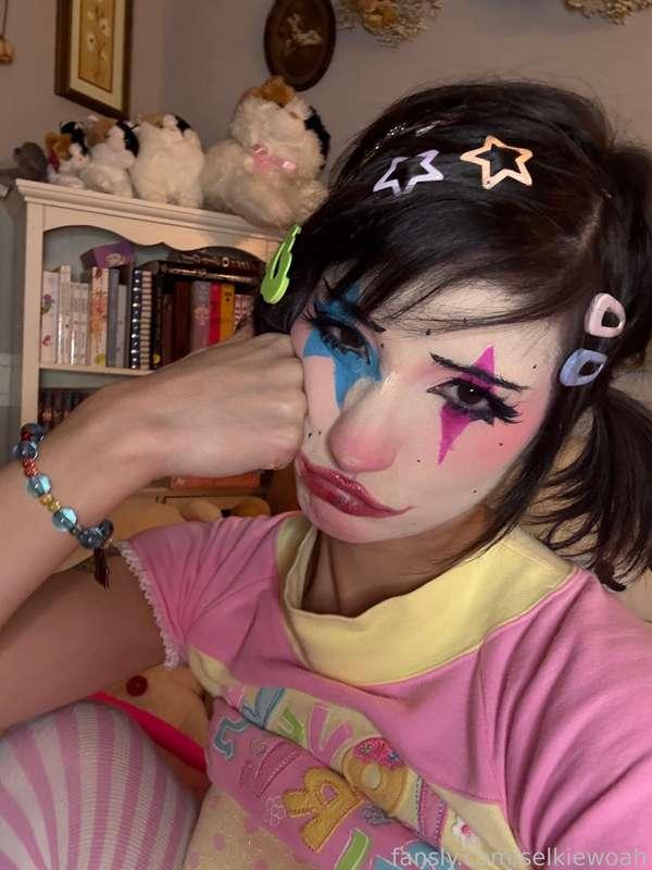 selkiewoah image #26