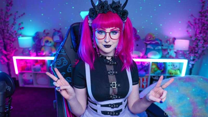 🟣 LIVE ON TWITCH🟣

Goofy Goth Girl Hours! Come join me for s..