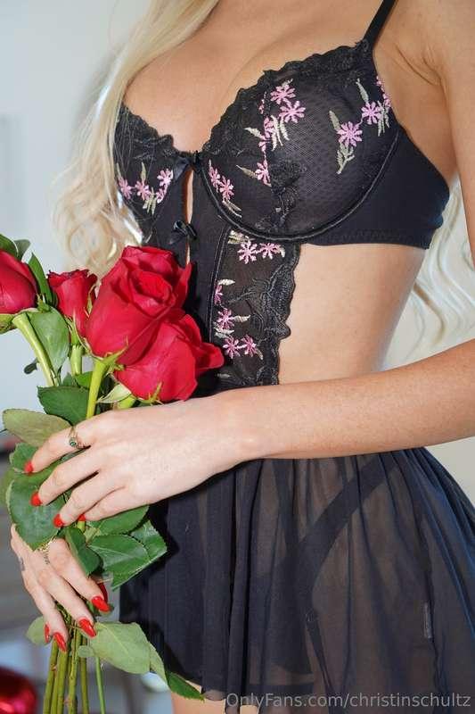 Get ready for a day of special deals and videos for V-day! ❤..