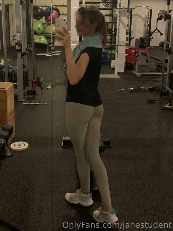 kendalljane image #0