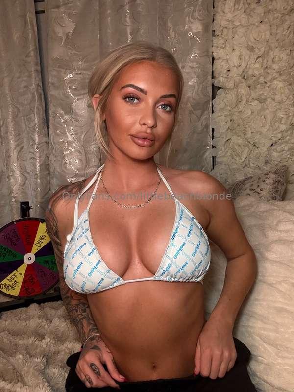 littlebeachblonde main image