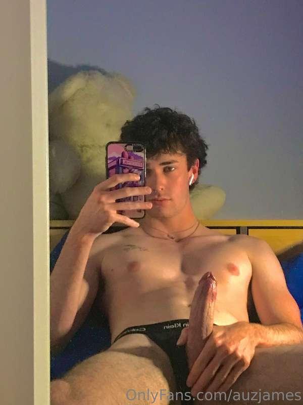 auzjames image #1