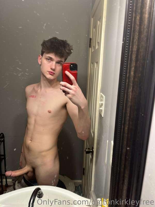 Lmk if you like my cheeks 🤫😉 50% off next 5 days for next 5 ..