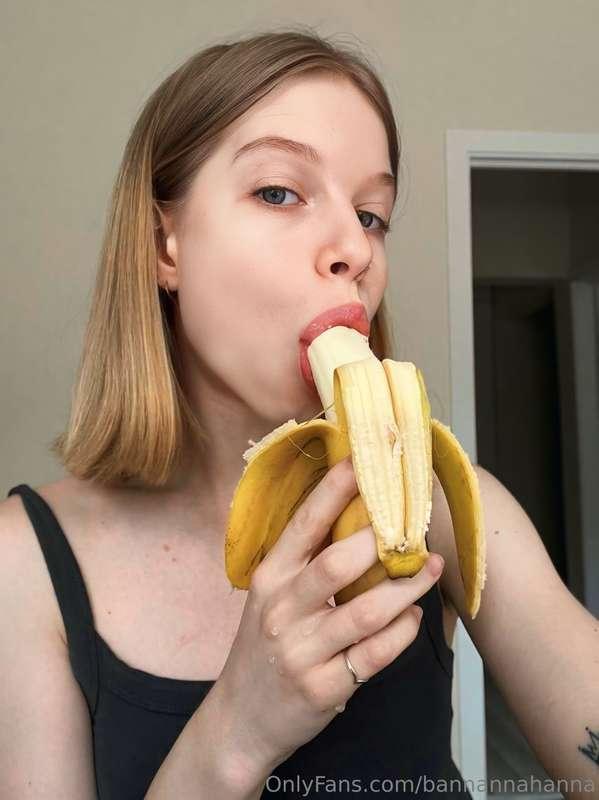 The most delicious banana is your dick, don't hide it from m..