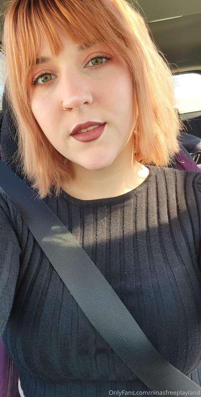 Feeling cute today 🥰😝 message me and say hi! Let's talk