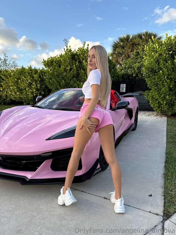wanna drive this car?😅