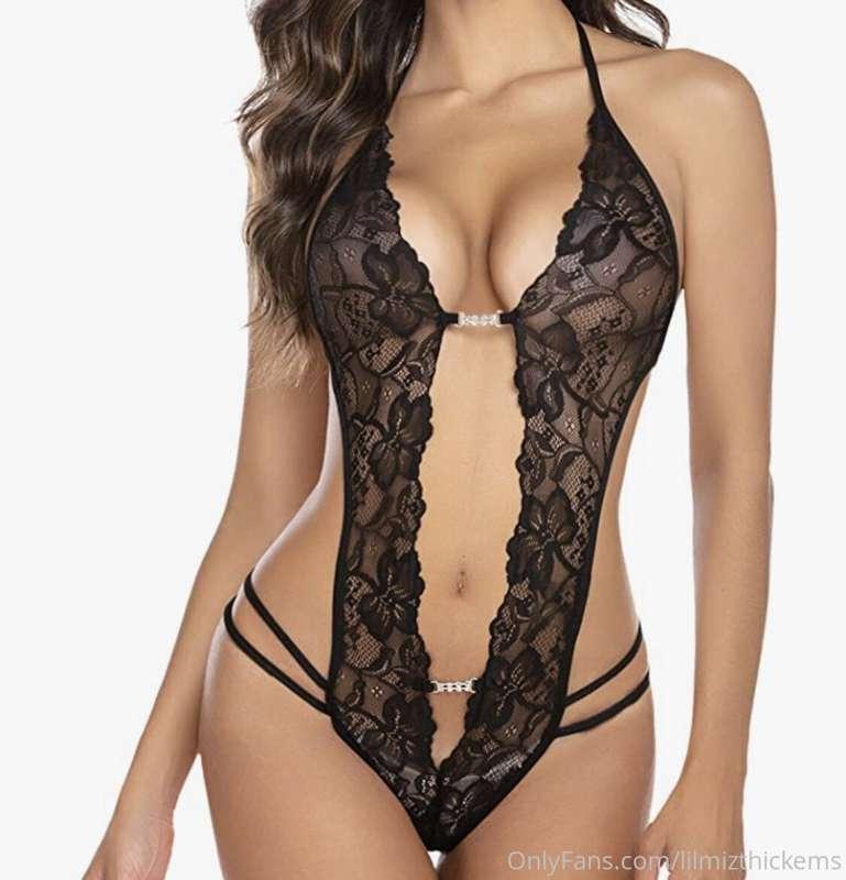 Taking 50 pics in my new outfit….those who donate will get m..
