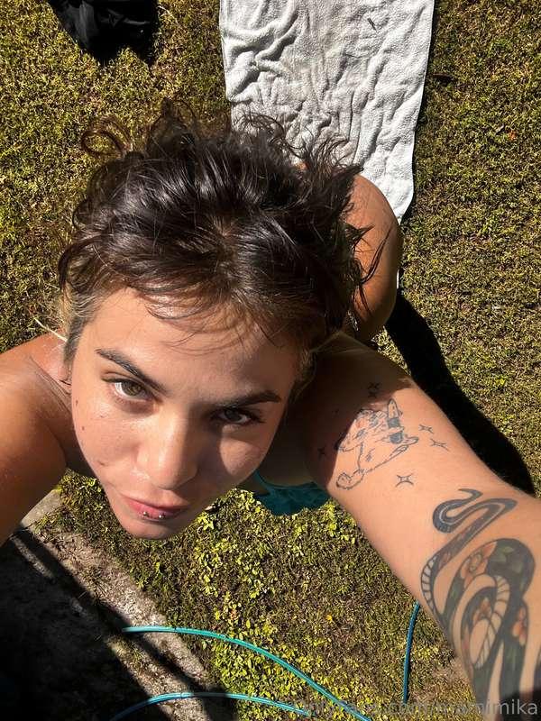 everything is very hot here 🧨💥
