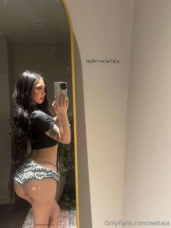 Art isn’t supposed to be flat🙈