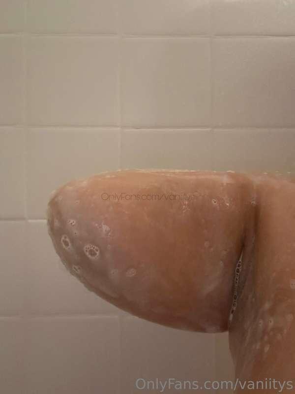 **Devotee content**
Soapy delicious nub pictures just for yo..