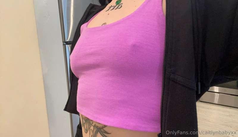 Come join my live at 9 MST tonight and take a shower with me..