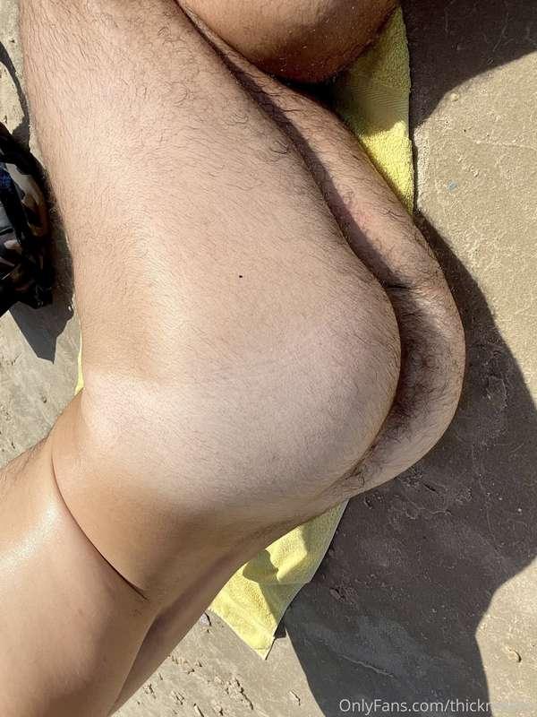 Beaching 😏☀️