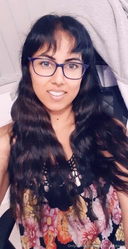 Found a pic of me when I had long hair. I'm a fashion chamel..
