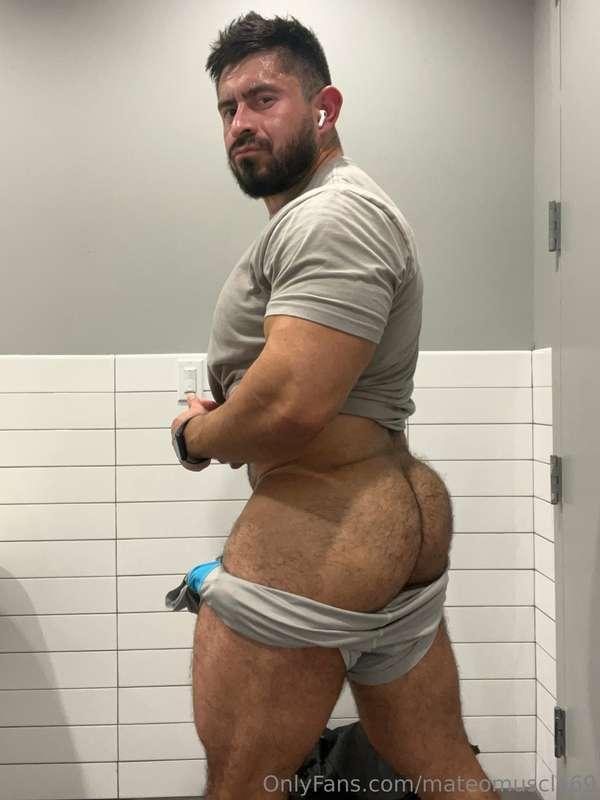 After a sweaty workout. 💦