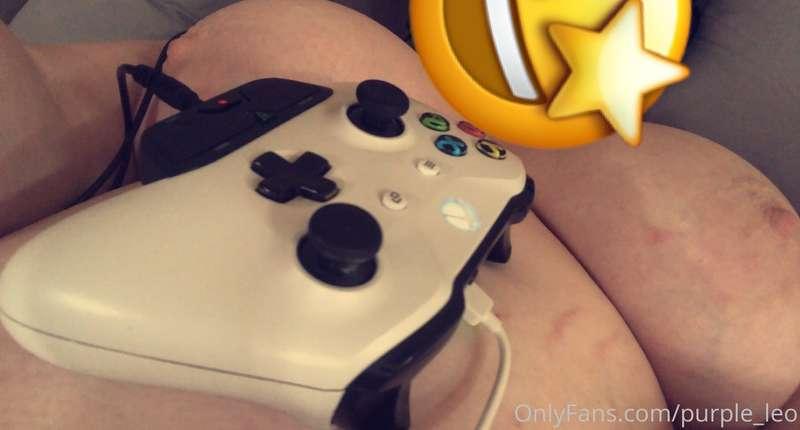wanna play?😈