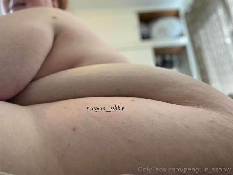 penguin_ssbbw image #3