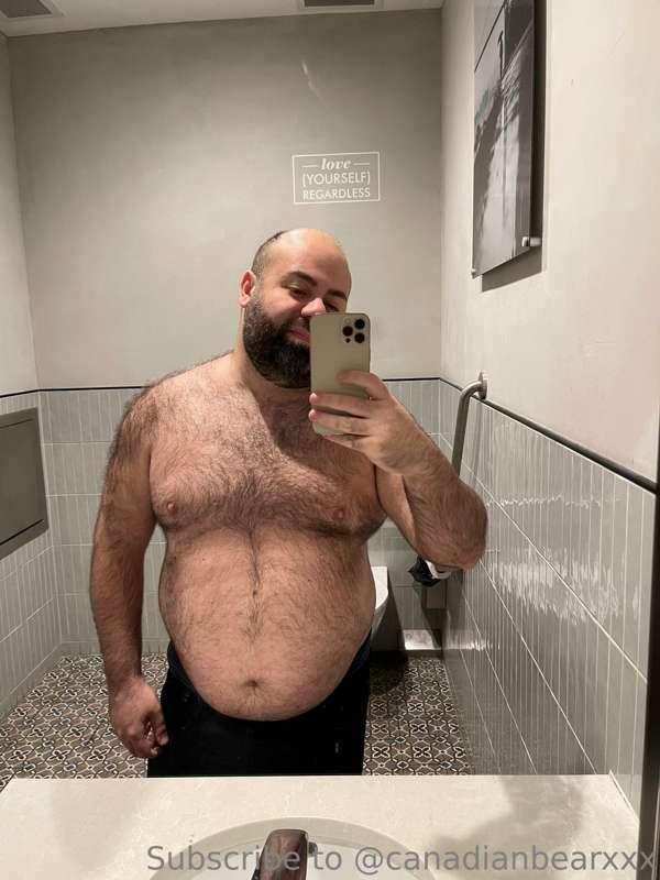 Subscribe to my main page onlyfans.com/canadianbearxxx