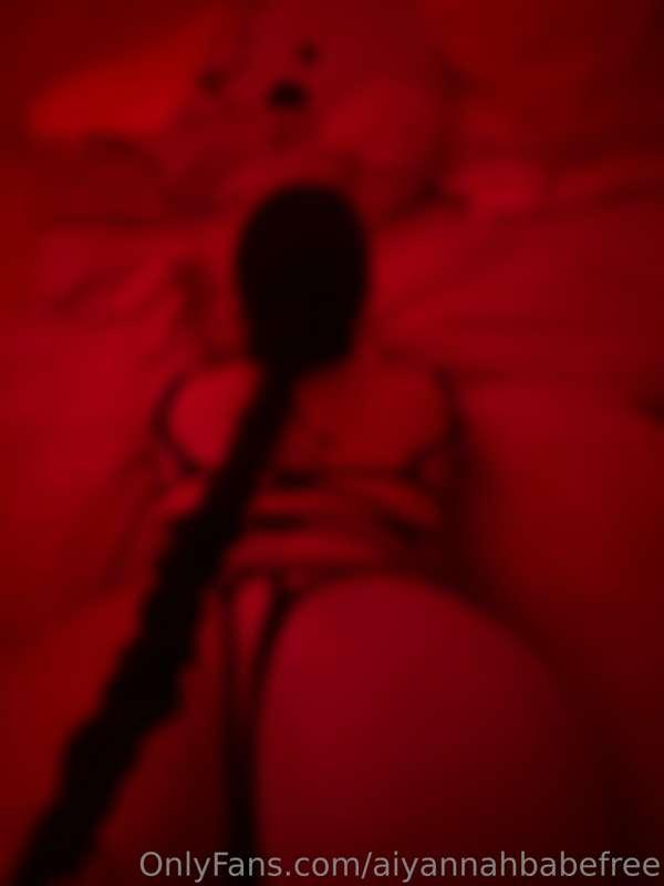 21 pics where you can see my asshole, pussy, face, boobies a..