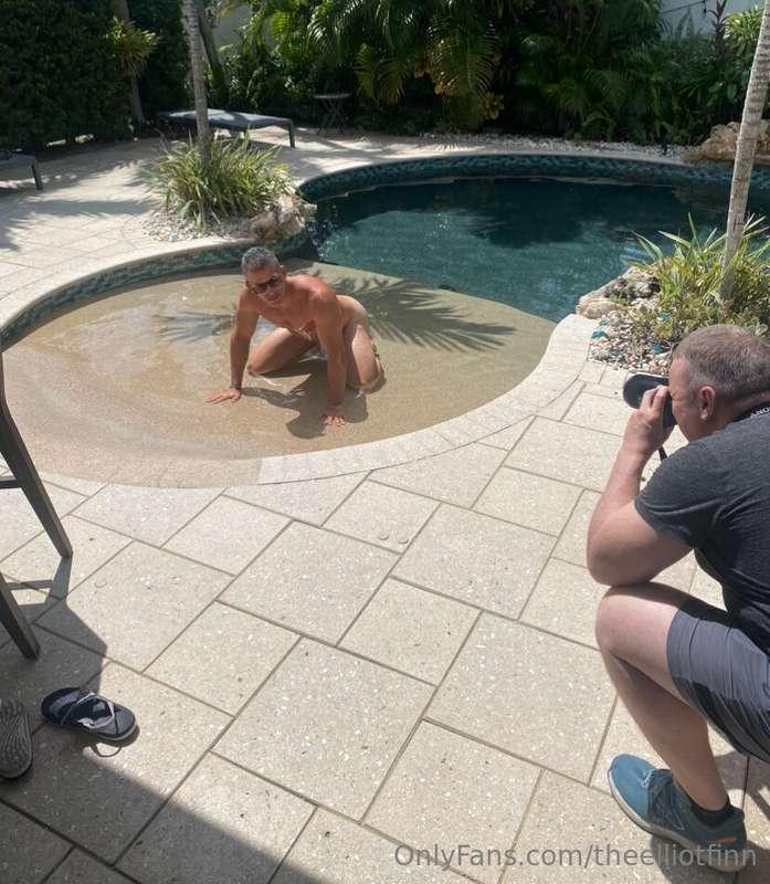 Behind the scenes still photography with @handsomenudemenz @..