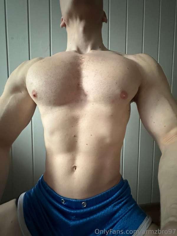 armzbro97 image #4