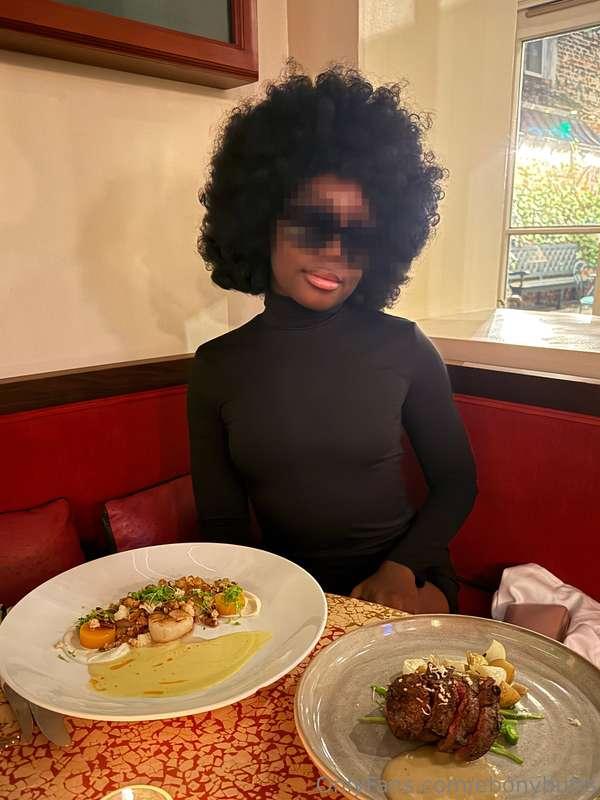 Dinner then sex or sex then dinner? 