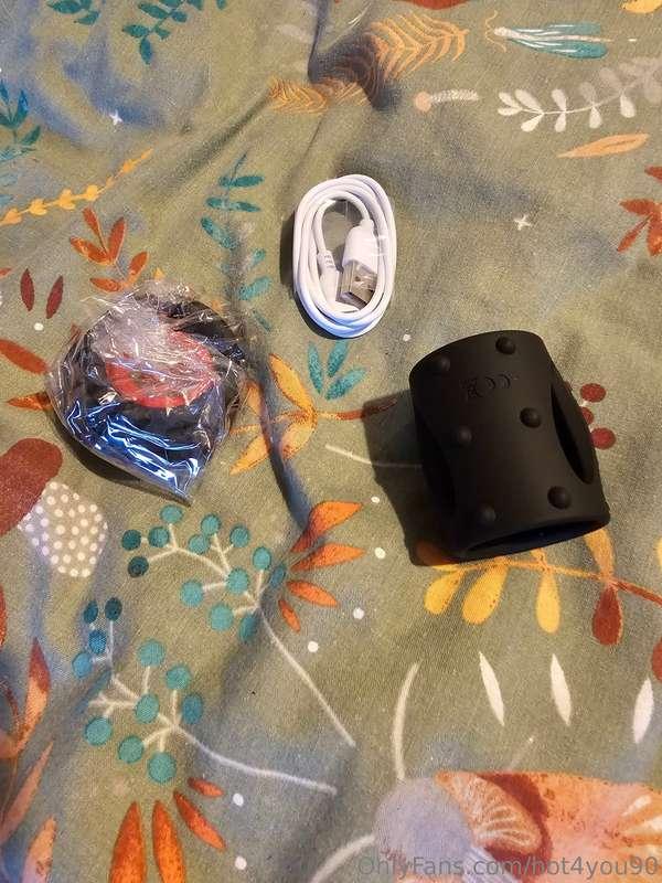 Toy review.  This little sleeve packs a punch with its vibra..