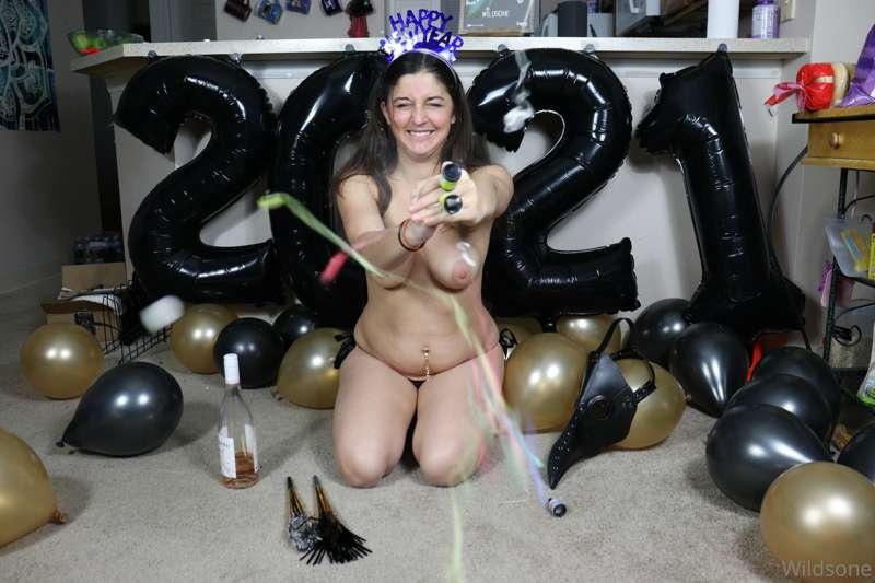 Next year I will do another photo set, I just did not plan w..