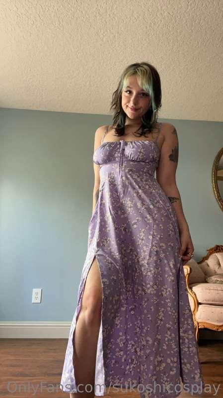 my purple dress broke within 10 minutes of wearing it😭