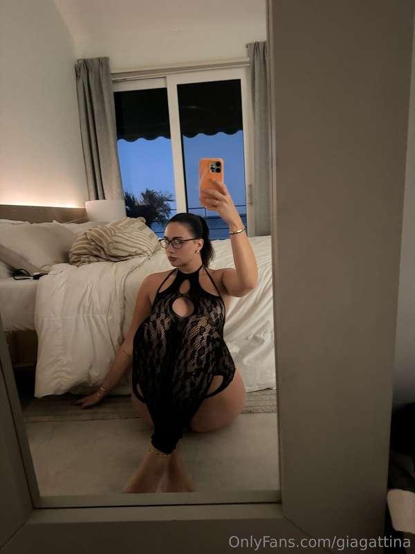 Rate my outfit 🖤