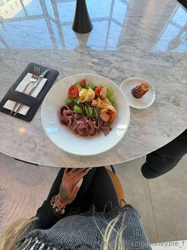 Indulging in a world of flavors, one exquisite bite at a tim..