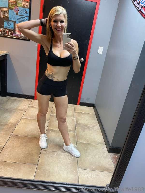 fitwife1983 image #5