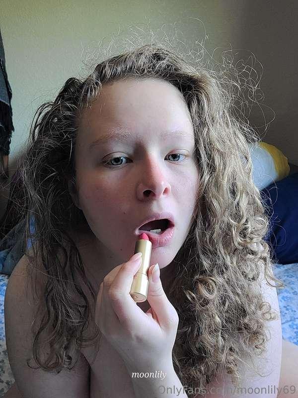 More lipstick fun on my paid page