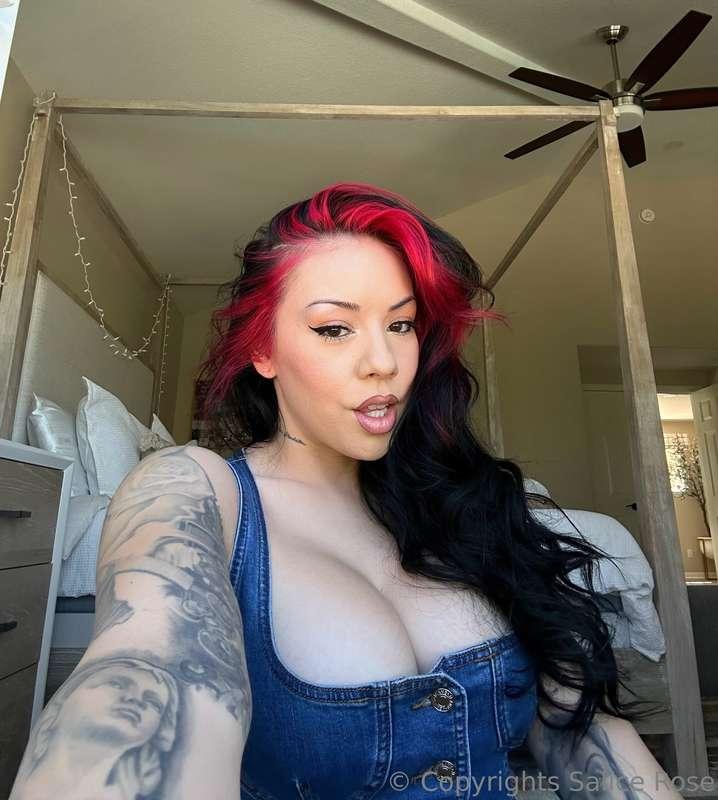 MELON MONDAY OR WHAT!?!?😈🍈🍈💦 DM ME ASAP FOR SALES ON ALL MY ..