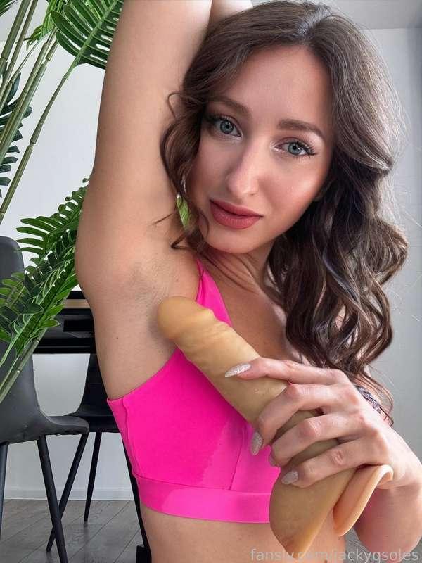 jackyqsoles image #5