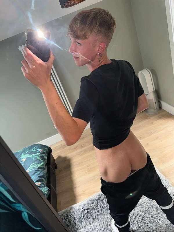 # **🍑**