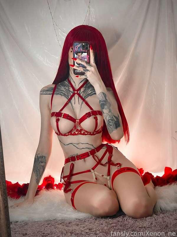 Do you like red lingerie?♥️