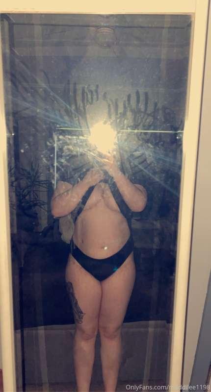 Not even sorry about the dirty mirror 😅
But I didn’t feel fa..